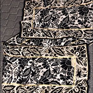 Oscar De La Renta Silk floral scarf